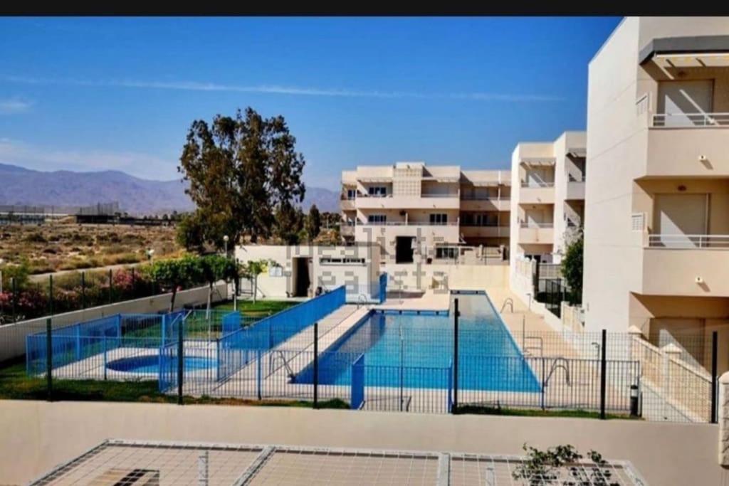 Appartement Piso Familiar En El Toyo à Almería Extérieur photo